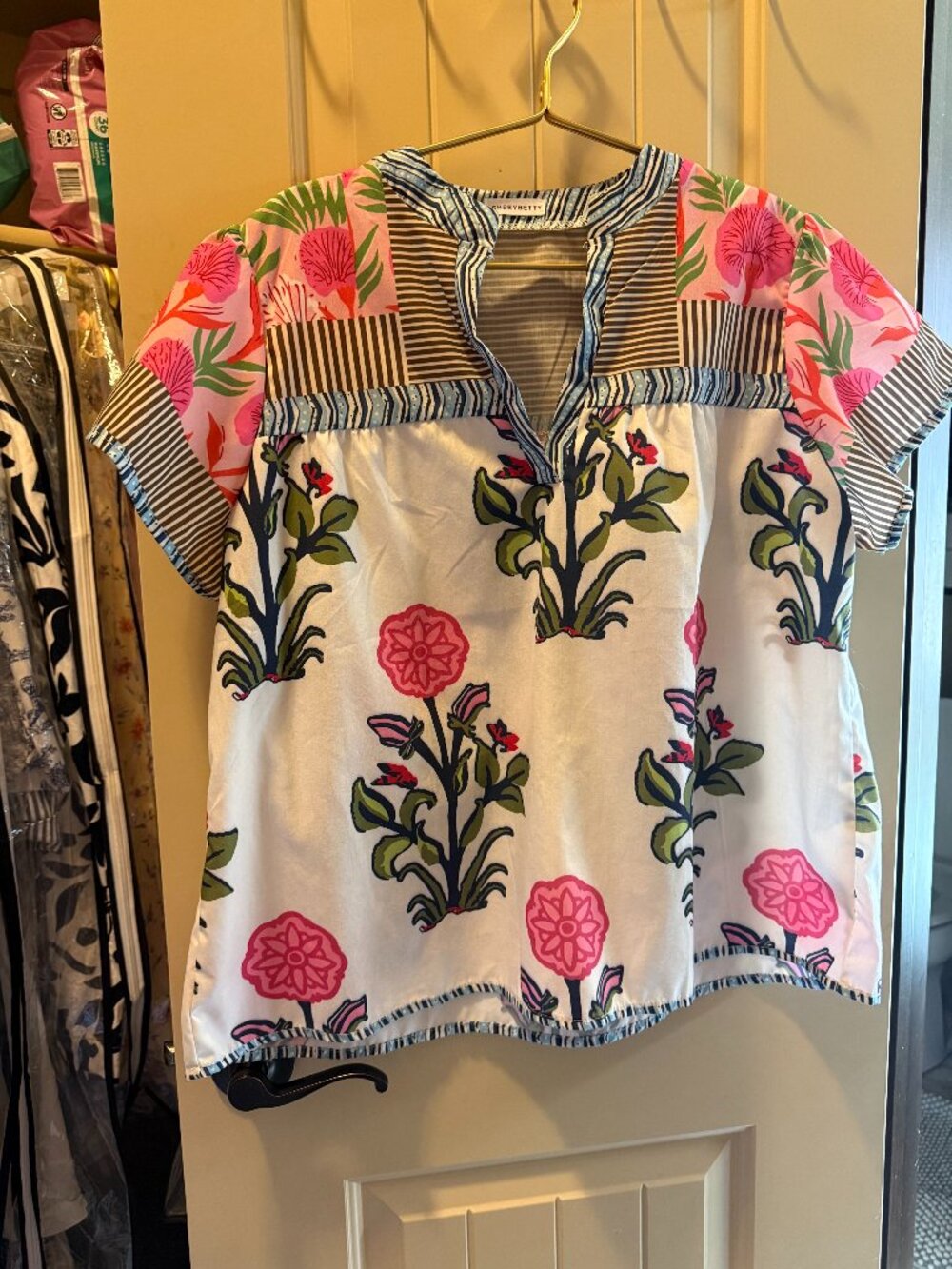 Cherry Betty Top floral